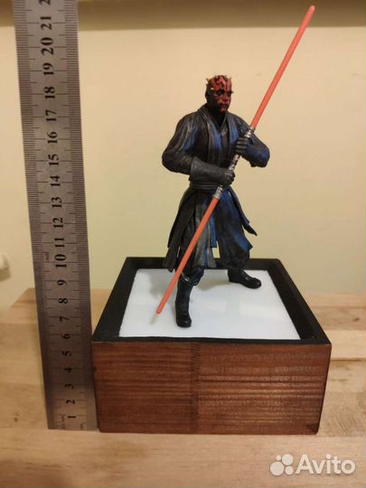 Кастомная фигурка Дарт Мола со светящимися мечами