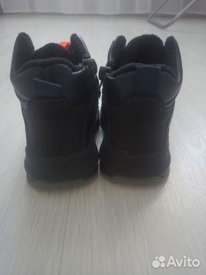 Ботинки демисезонные