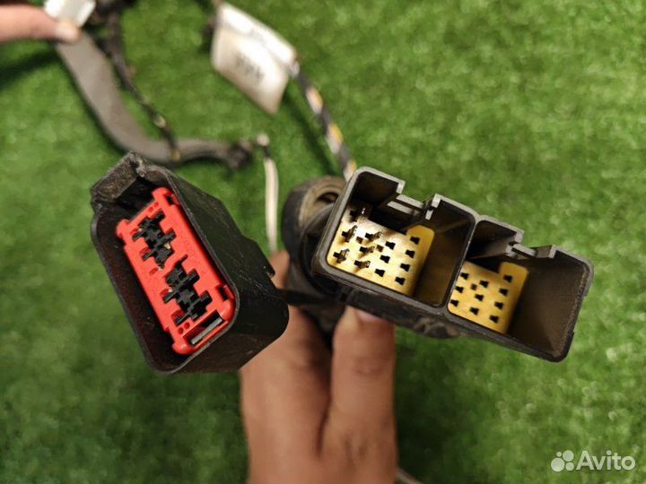 Проводка двери задняя левая Ford Focus 2 хэтчбек