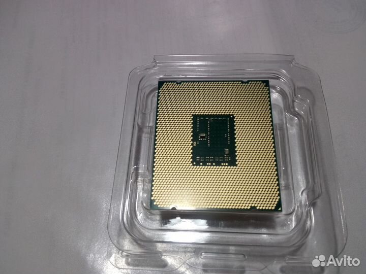 Intel xeon E5-2680 v3