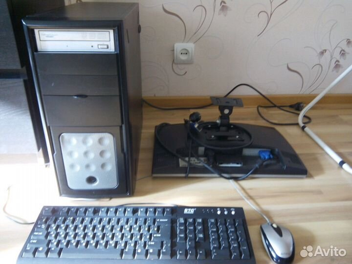 Компьютер с виндовс 7