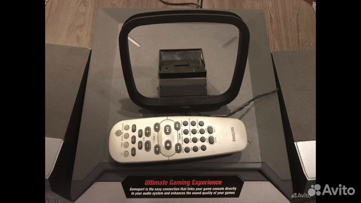 Музыкальный центр Philips FW m777