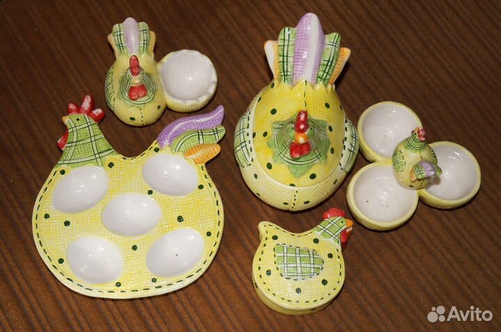 Куры сервиз для яиц на Пасху