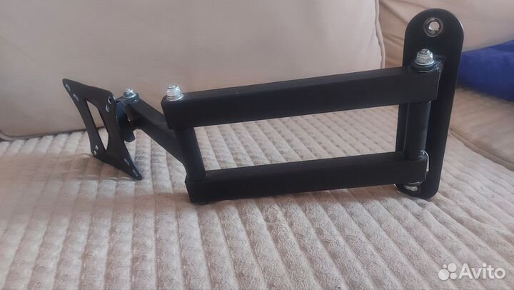 Кронштейн для телевизора на стену