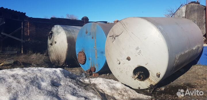 Продается баки пищевые эмалированные из под масла