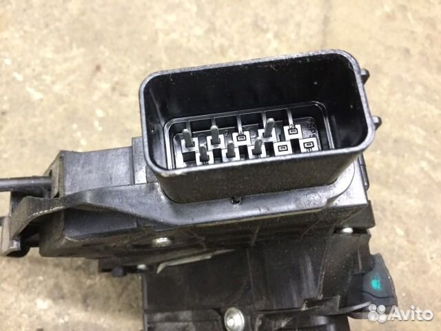 Замок двери задней правой Мазда 3 (вк) 2002-2009 г