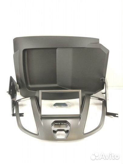 Новая переходная рамка Ford Transit