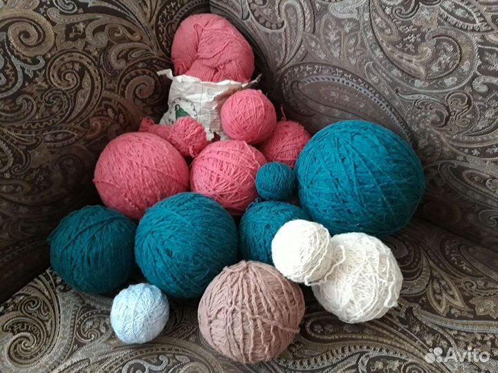 Нитки для вязания и творчества, спицы, крючки