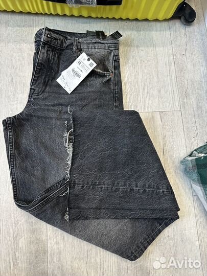 Джинсы zara
