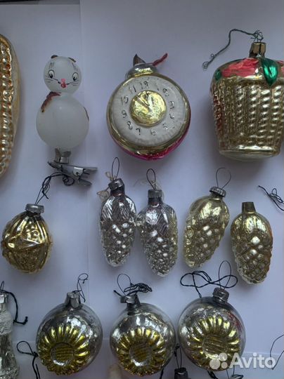 Елочные игрушки СССР часы заяц корзинка с цветами