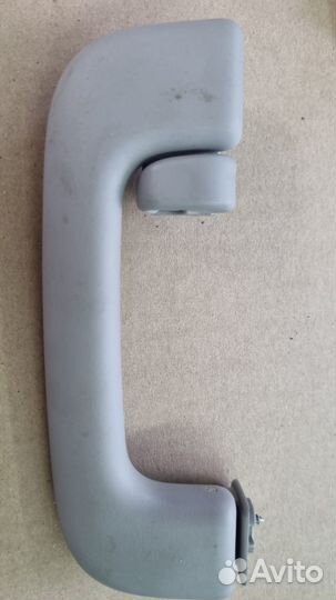 Ручка внутренняя потолочная задняя левая Kia