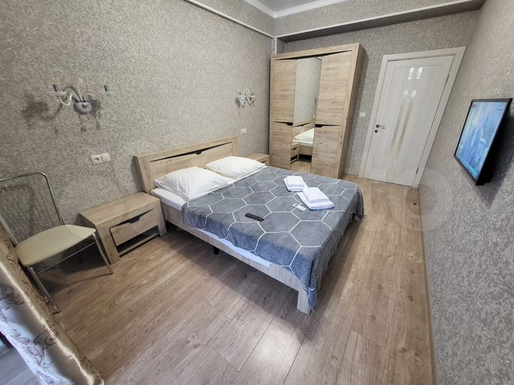 Комната 18 м² в 2-к., 2/5 эт.