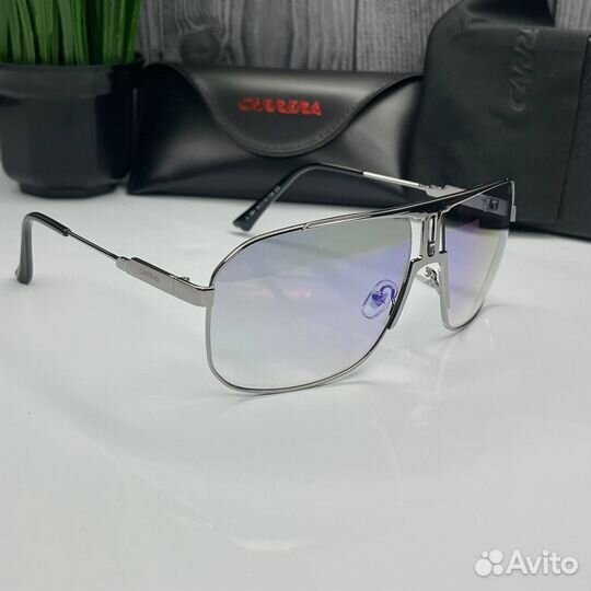 Солнцезащитные очки мужские carrera