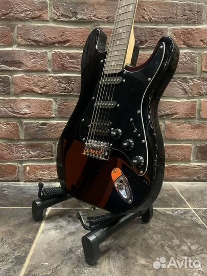 Электрогитара Black Stratocaster + Мощный Комбик