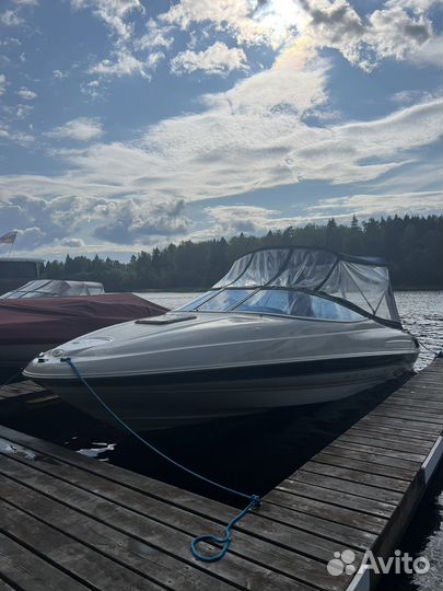 Продам катер с каютой bayliner 2052 Capri