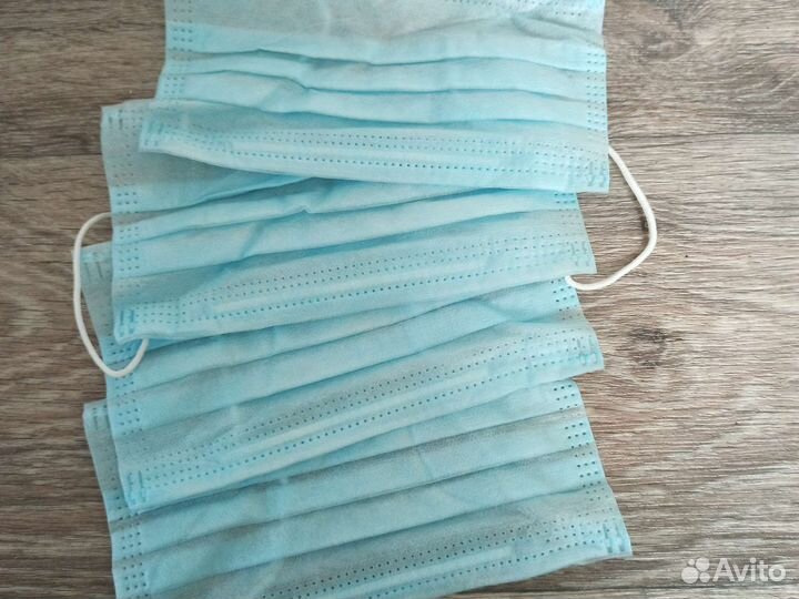 Маска одноразовая медицинская