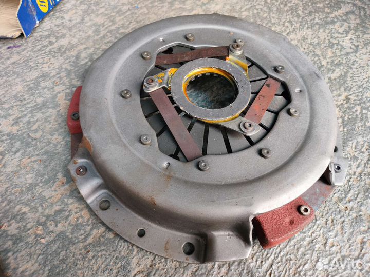 Корзина сцепления ваз 2103