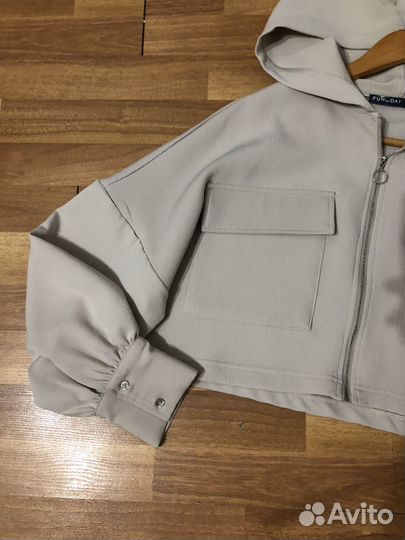 Вещи пакетом Боди Топ, Шорты, Ветровка, р.44-46