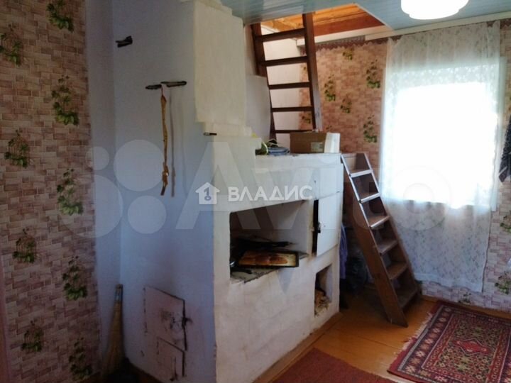 Дом 65 м² на участке 12 сот.