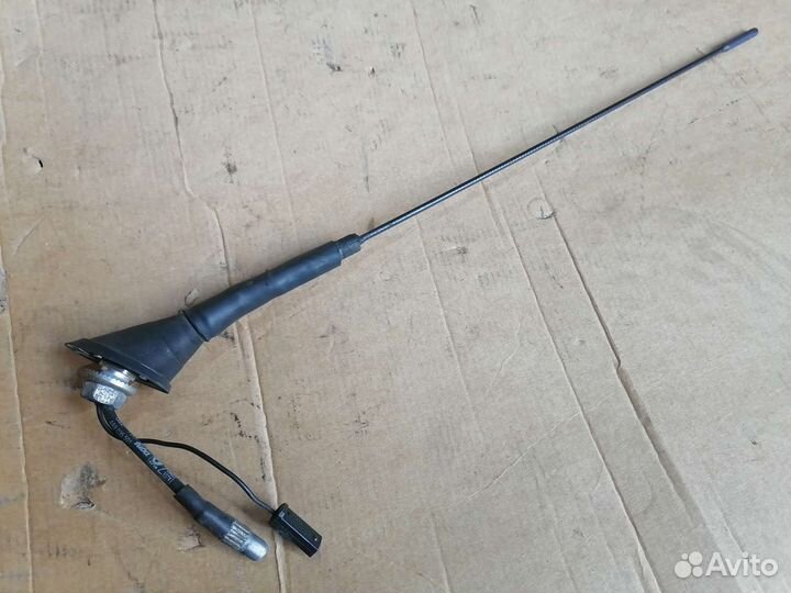 Антенна Audi 100/A6 C4,VAG 4A9035501