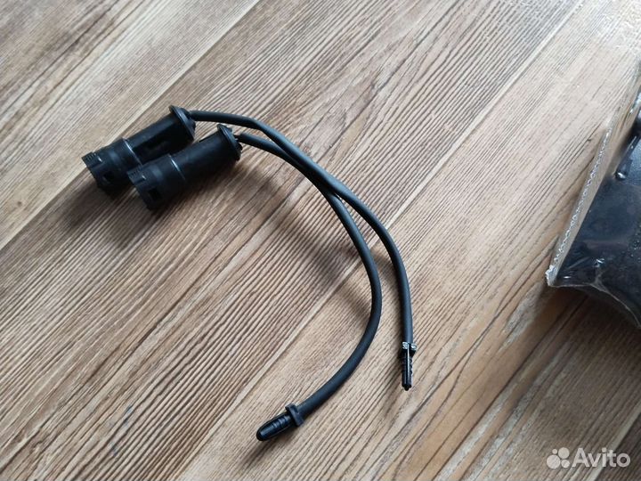 Тормозные колодки Ауди 80. 100