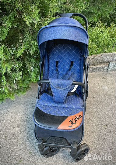 Прогулочная коляска