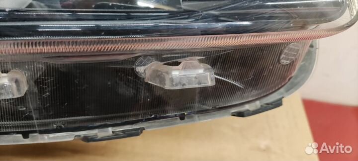 Фара передняя правая Kia Seltos