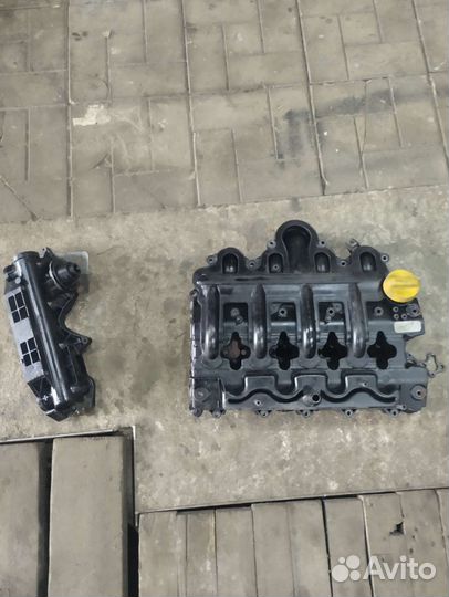 Впускной коллектор