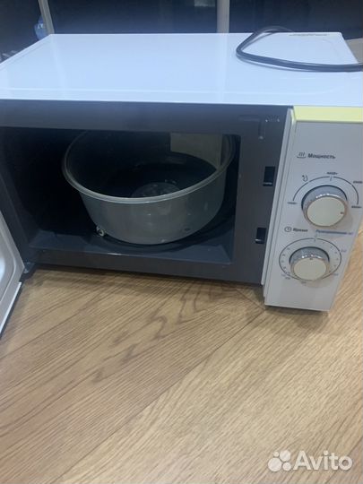 Микроволновая печь midea