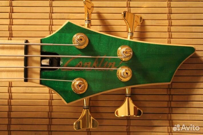 Бас гитара Conklin