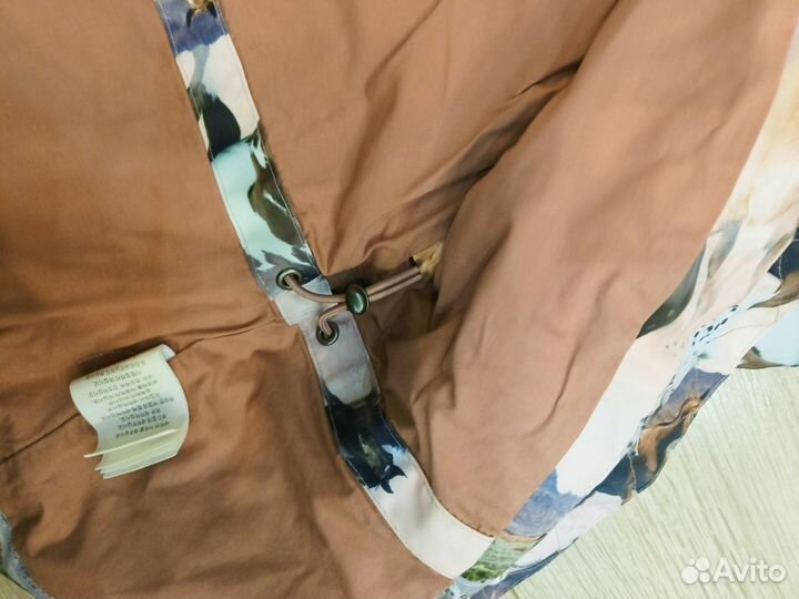 Ветровка парка molo 92 кони лошади