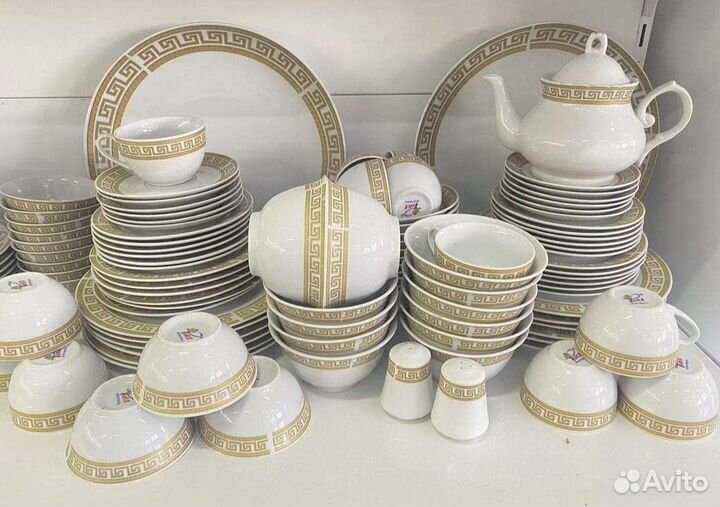 Сервиз столовый на 12 персон