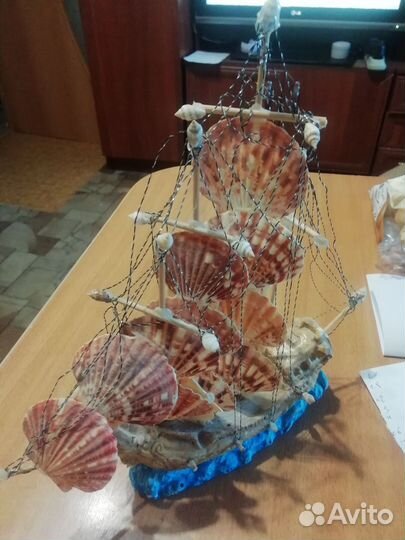 Кораблик сувенирный