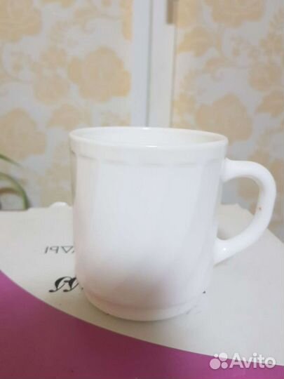 Молочник перламутр