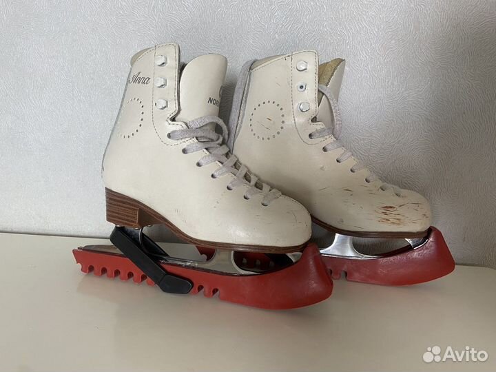 Фигурные коньки Nordway Anna