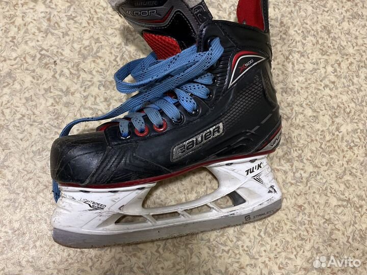 Хоккейные коньки bauer vapor