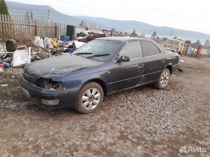 Тойота Виста SV 40-44 в полный разбор