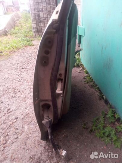 Дверь Тойота Премио