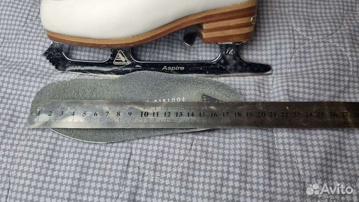 Фигурные коньки jackson freestyle