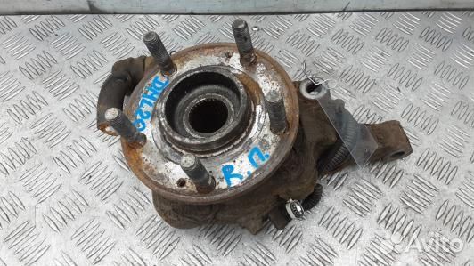 Ступица передняя правая hyundai santa FE 2 (DML20N