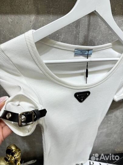 Prada футболка женская