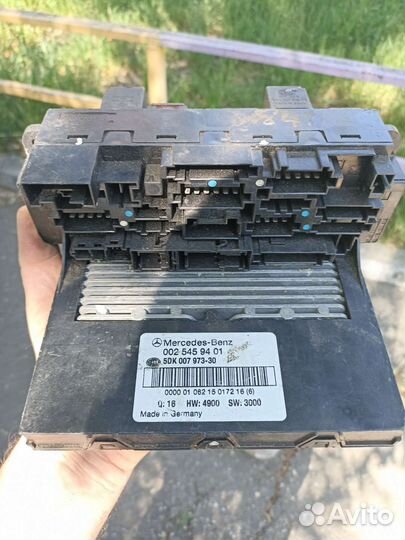 Запчасти на Мерседес 203