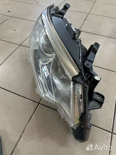 Правая фара Toyota Camry 55 ксенон не afs 9027