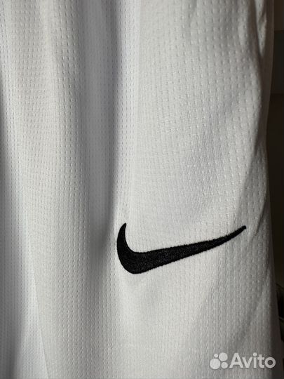 Шорты Nike белые