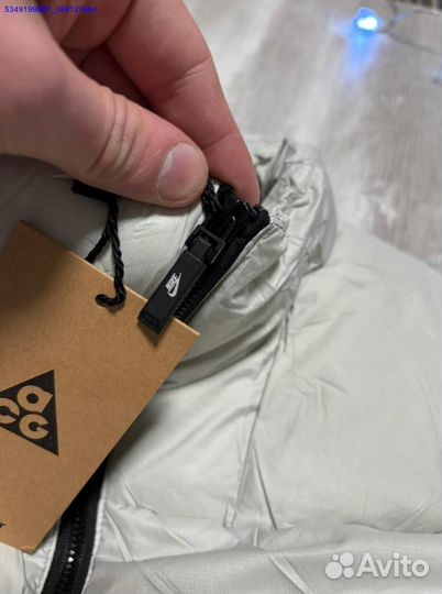 Жилетка Nike ACG: сочетание стиля и практичности