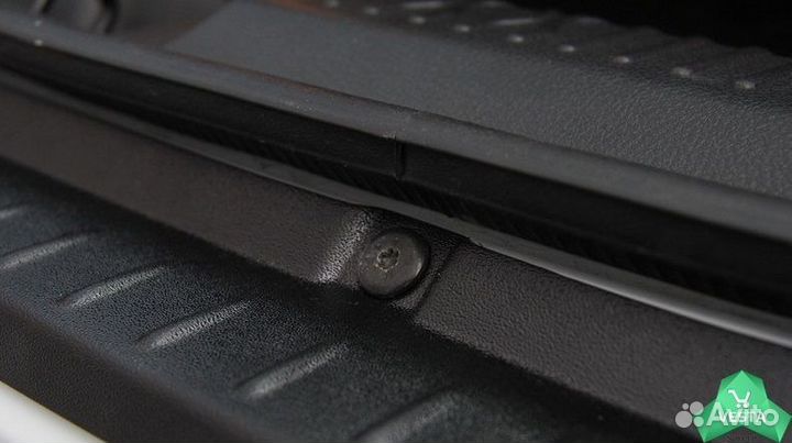 Накладка заднего бампера Лада Веста кросс