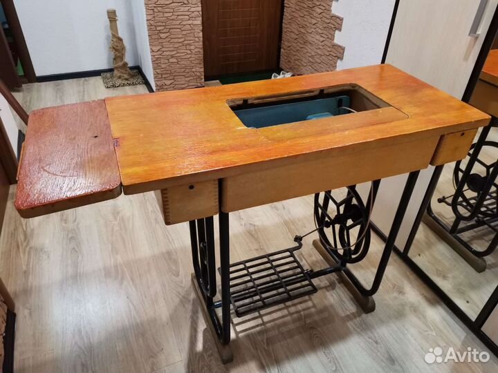 Швейная машинка