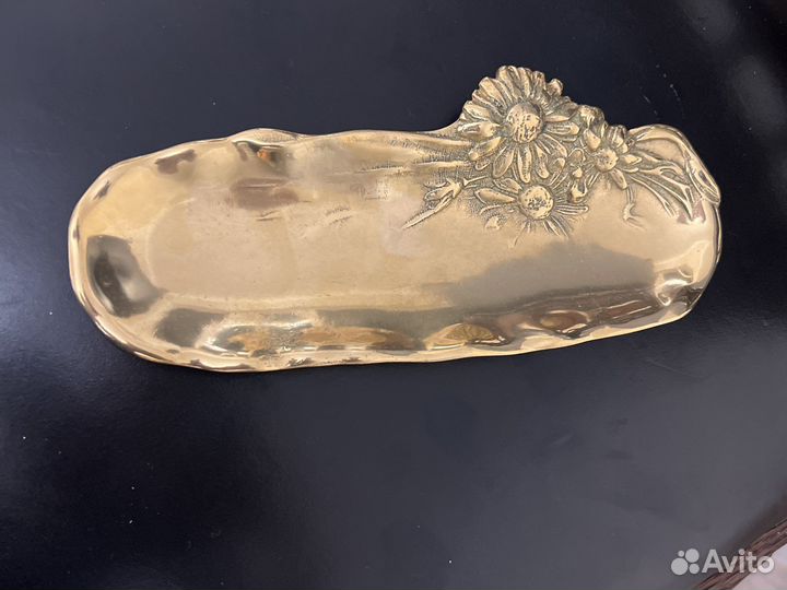 Мелочница латунная