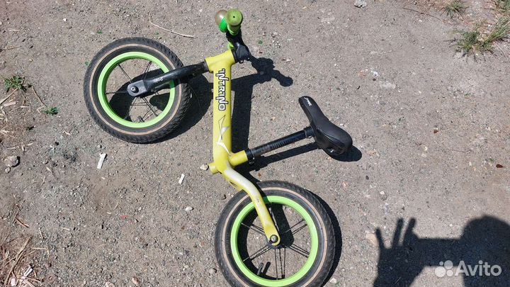 Беговел intrino