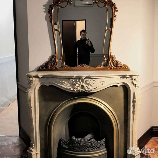 Барельеф, роспись стен